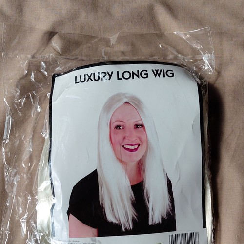Long white straight - straight, synthetic